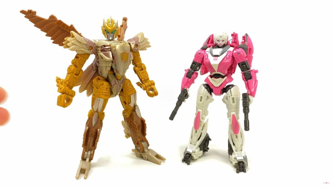 Image Of Rise Of The Beasts Studio Series Airazor Toy  (21 of 55)